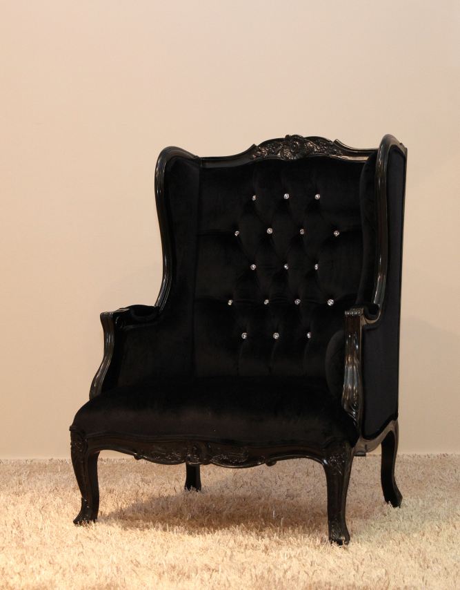 "Paleromo" Wing Chair 